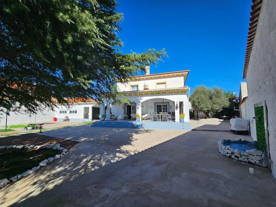 La Casa Del Arbol Villa Fuentiduena de Tajo Exterior photo